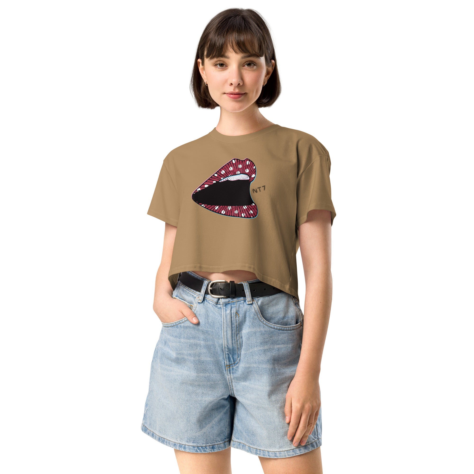 Lips made of Vinyl Records - Women's Crop Top